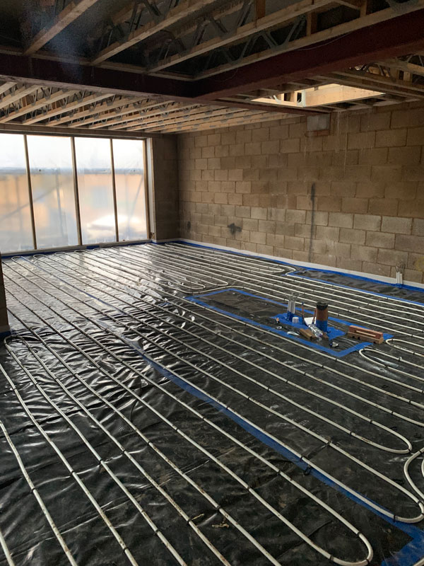 Example of a concrete screed underfloor heating installation