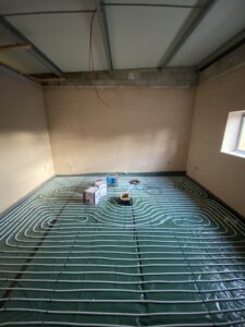 Underfloor heating 100mm installation